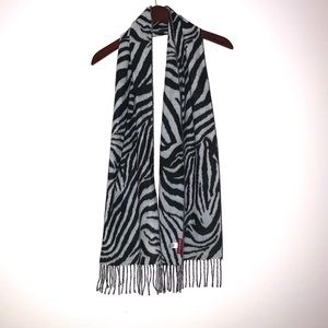 SCARF BUNDLE 🖤🤍